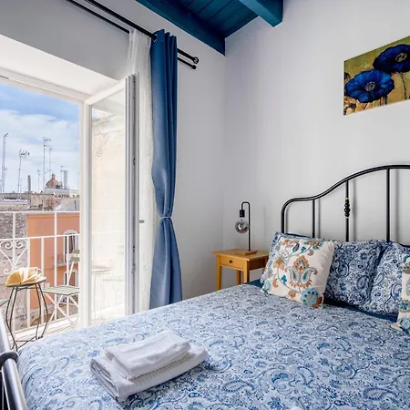 Гостевой дом Old Town Vibe 3*